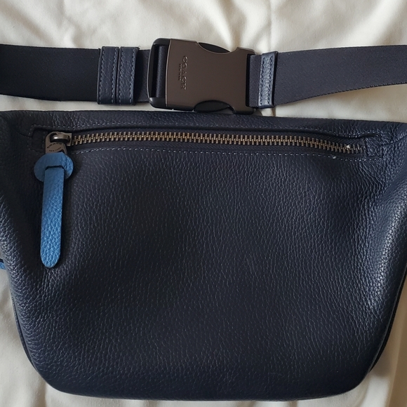 Thompson Coach Leather/Signature Canvas Belt Bag - Picture 2 of 5